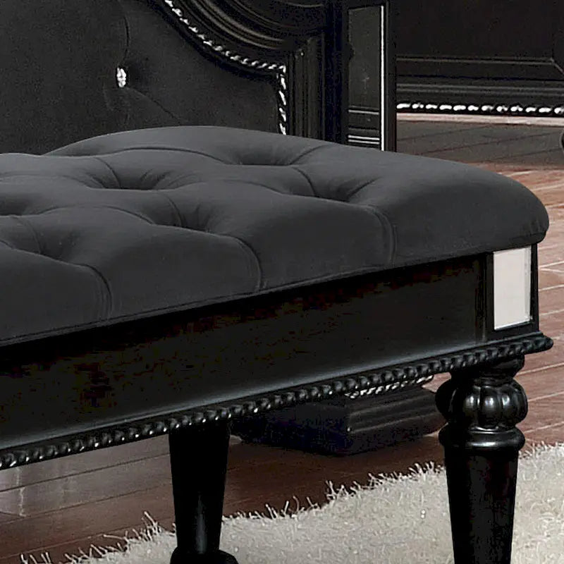 Banc d'appoint capitonné en tissu traditionnel