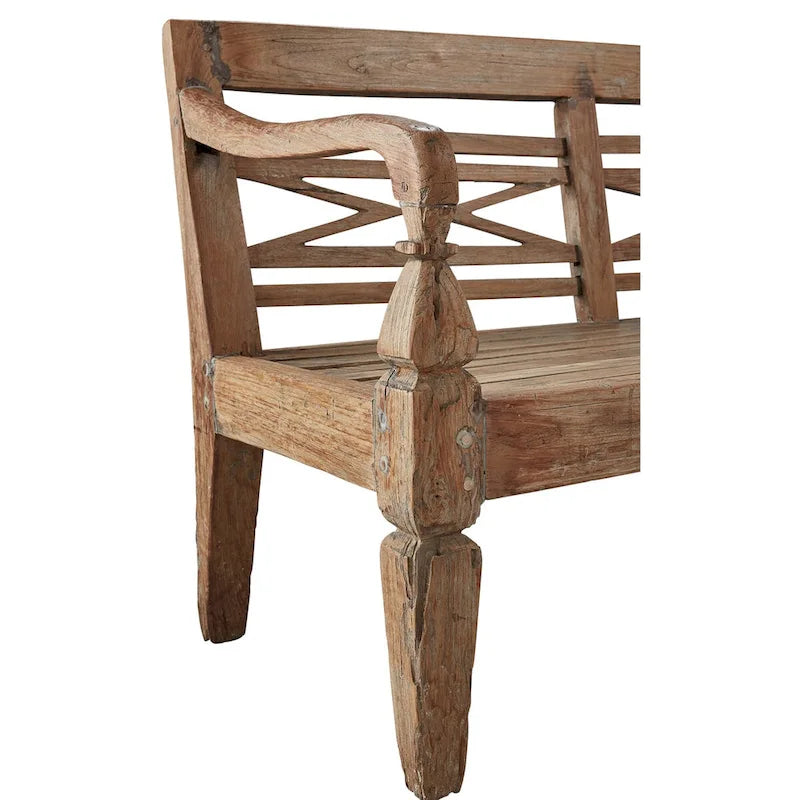 Banc en teck ancien cultivé en plantation